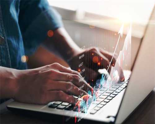 北戴河房价2.5万，李健携妻子现身看房，引发热议背后有何玄机？