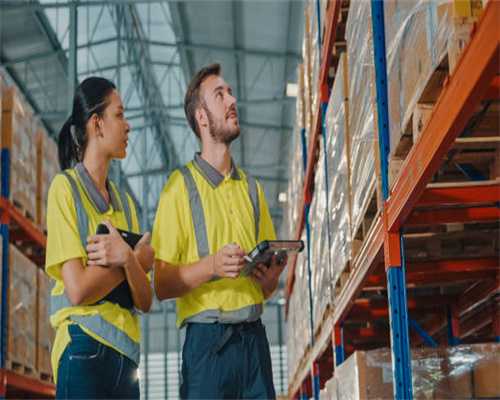 春暖花开 关岭举行“春风行动”就业招聘会