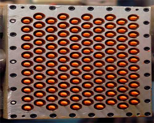 玉米市场风云变幻：2024年10月价格大调查，南涨北跌格局初显