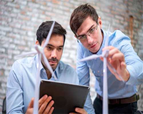 在日本的战国大名中，为什么只有织田信长经常更换居城？