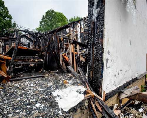 福成股份董事长李良去年领薪36.0万元