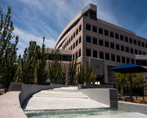 海口湾保利中央海岸三期、建面210平、大平层4房、全新毛坯房