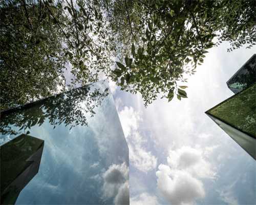 上海2000万元豪宅排队“抢”，深圳4000万级公寓“秒光”！谁在买？