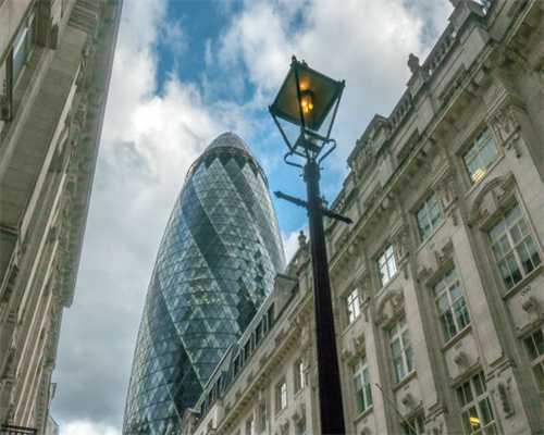 漏洞？这群人来上海买11套房后，居然做出这种事……涉6000万