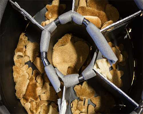 中医常说房劳伤肾精、暴食伤脾气及熬夜伤心神，巧妙一招全解决