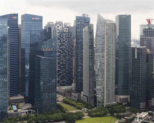 华荟明苑复式单位 7.5折不到起拍 法院负责清场