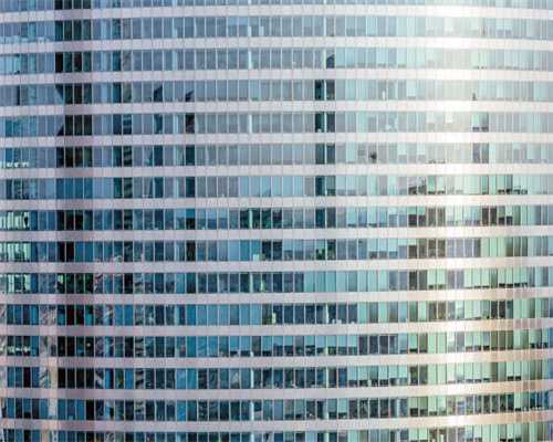 北京升华主板怎么呼梯？机房噪音大吗？