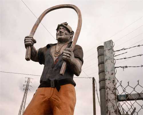 朝阳双井为快递外卖员过集体生日